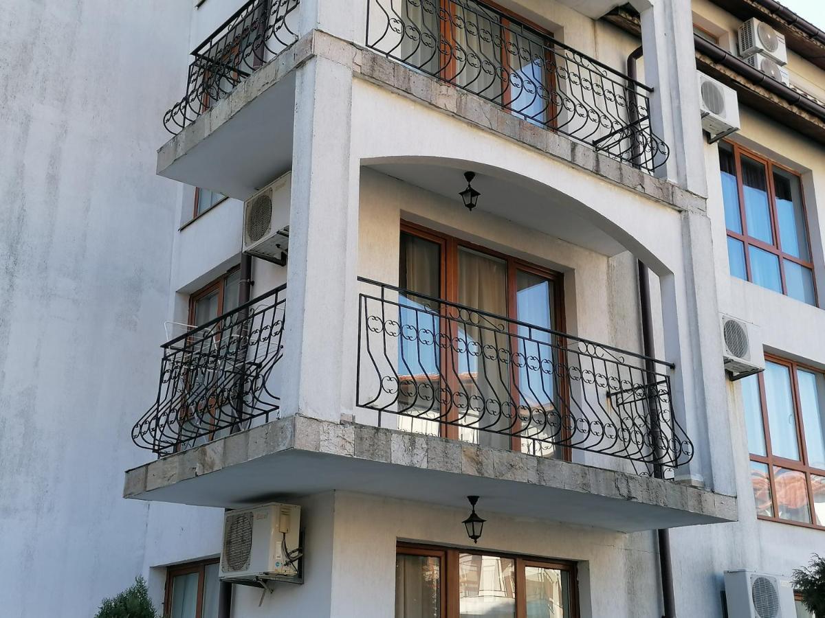 Triumph Holiday Village Sveti Vlas Exterior photo