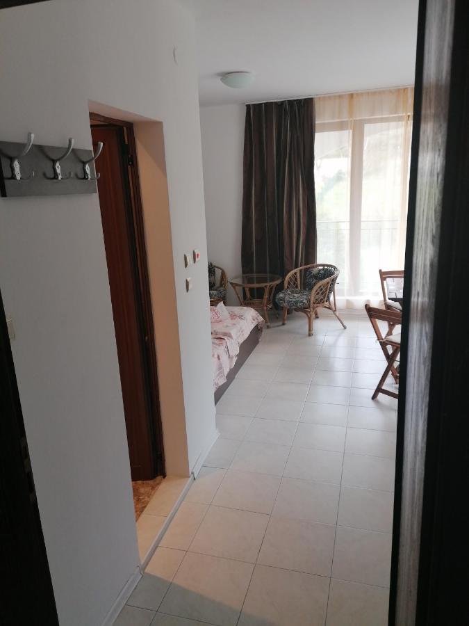 Triumph Holiday Village Sveti Vlas Exterior photo